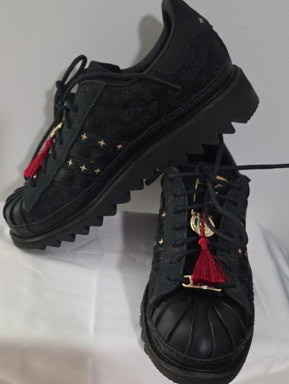 Adidas Lunar New Year X CLOT - Picture 3 of 10